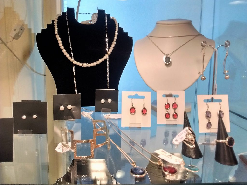 Wereldwinkel assortiment - sieraden